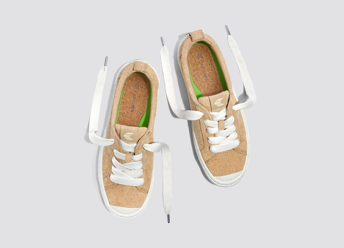 OCA Low Latte Hairy Suede Sneaker